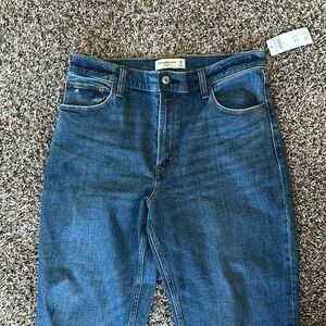 Abercrombie The Mom High Rise Jeans Size 29